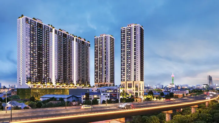MARINA SQUARE